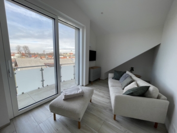 SEDAN.11 | Kapitalanlage – Bad Aibling Zentrum, 2-Zimmer 3.OG, Balkon, Garage, Ferienvermietlizenz, 83043 Bad Aibling, Etagenwohnung