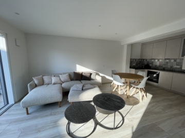 SEDAN.01 | Kapitalanlage – Bad Aibling Zentrum, 3-Zimmer 1.OG, Terrasse, Garage, Ferienvermietlizenz, 83043 Bad Aibling, Etagenwohnung